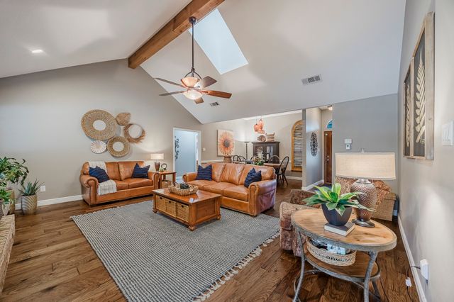 3320 Cypress Court, Bedford, TX 76021