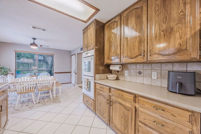 3320 Cypress Court, Bedford, TX 76021