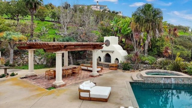 17839 La Amapola, Rancho Santa Fe, CA 92067