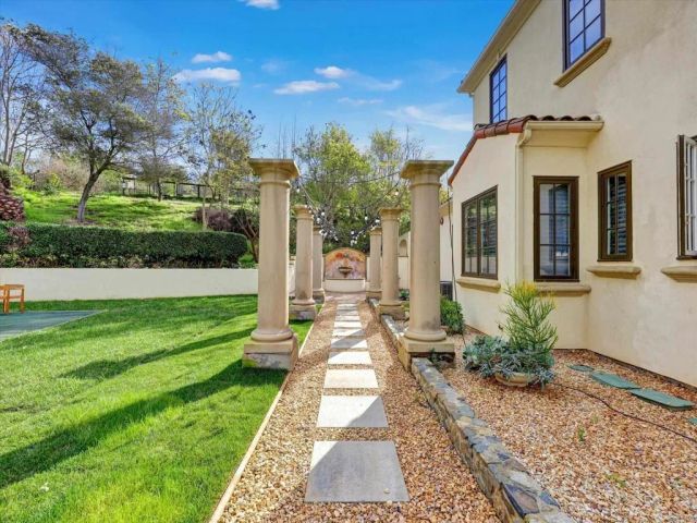17839 La Amapola, Rancho Santa Fe, CA 92067