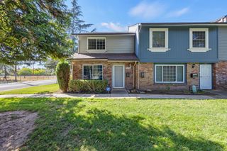 5213 Gibbons Dr, Carmichael, CA 95608