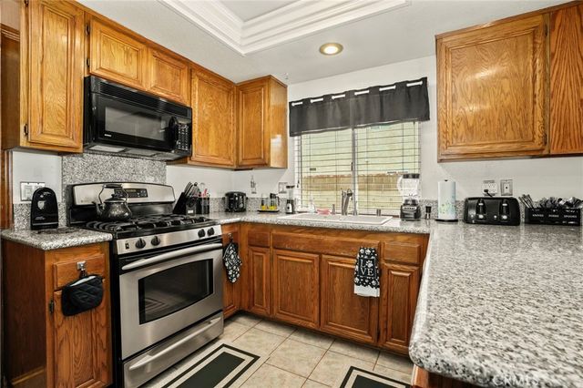 3326 Denise Court, Lancaster, CA 93536