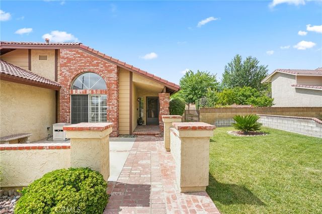 3326 Denise Court, Lancaster, CA 93536