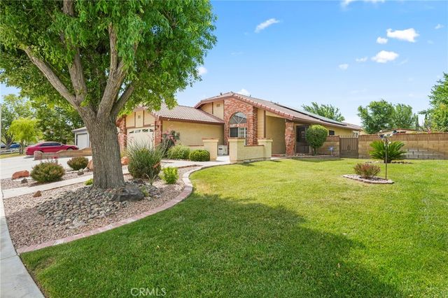 3326 Denise Court, Lancaster, CA 93536