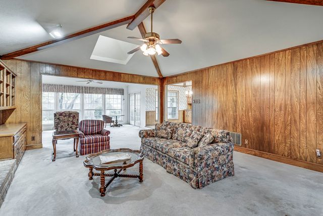1210 Coventry Lane, Duncanville, TX 75137