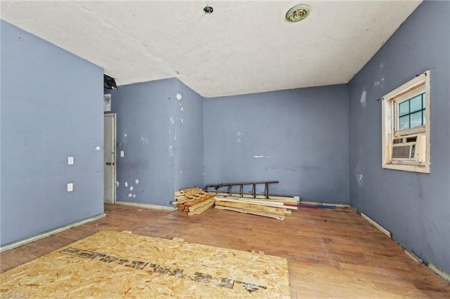 1203 Ridge Avenue, Eden, NC 27288