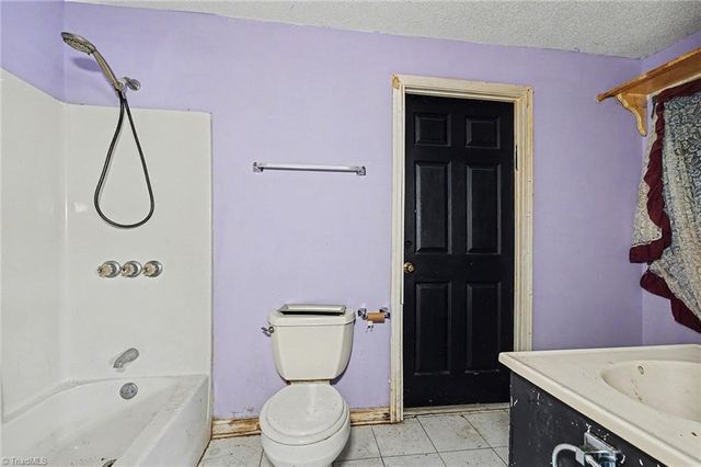 1203 Ridge Avenue, Eden, NC 27288