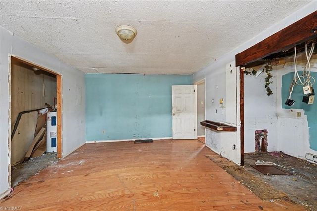 1203 Ridge Avenue, Eden, NC 27288