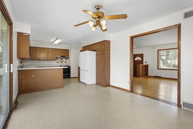 4702 Retana Drive, Madison, WI 53714