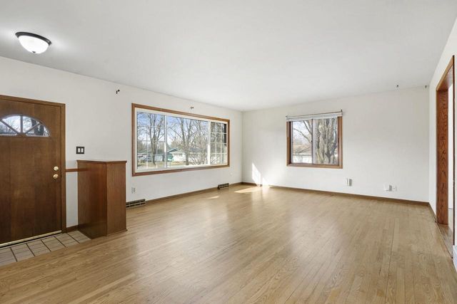 4702 Retana Drive, Madison, WI 53714