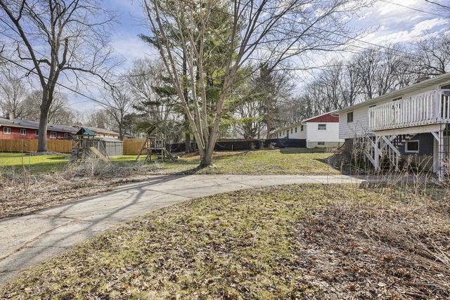 4702 Retana Drive, Madison, WI 53714