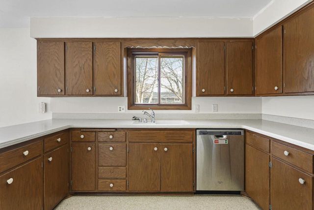 4702 Retana Drive, Madison, WI 53714