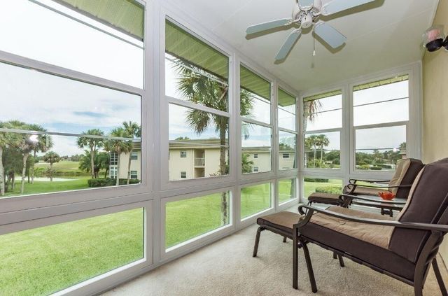 35 VISTA GARDENS Trail 205, Vero Beach, FL 32962