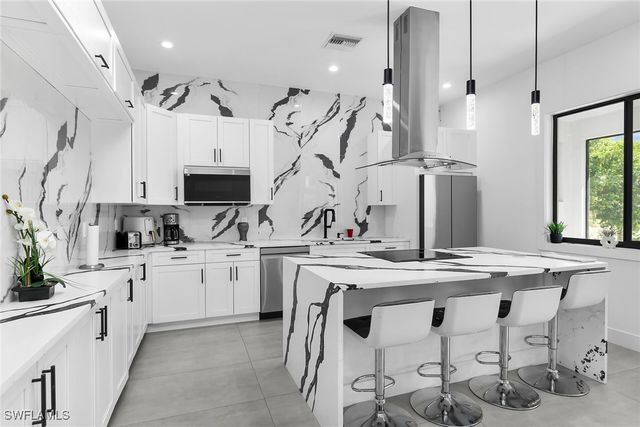 3348 27th AVE NE, Naples, FL 34120