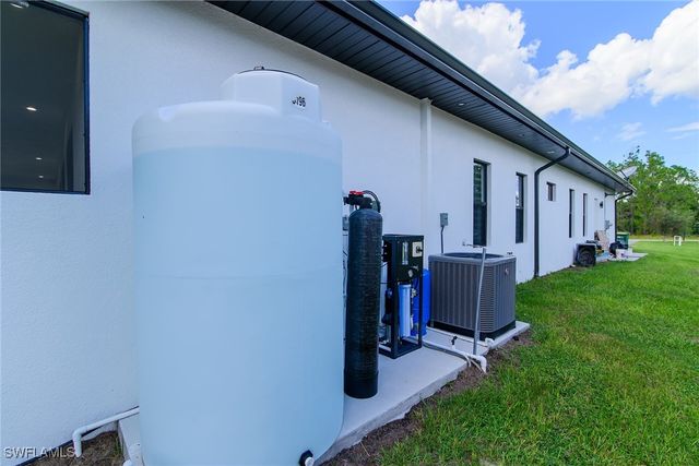 3348 27th AVE NE, Naples, FL 34120