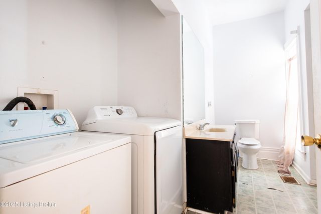 2904 Duncan St, Louisville, KY 40212