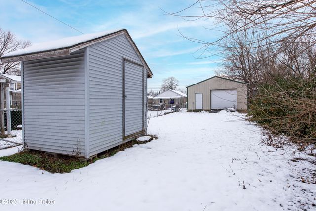 2904 Duncan St, Louisville, KY 40212