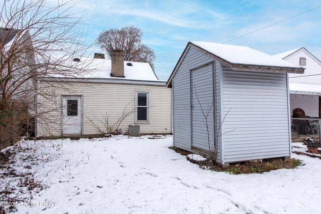 2904 Duncan St, Louisville, KY 40212