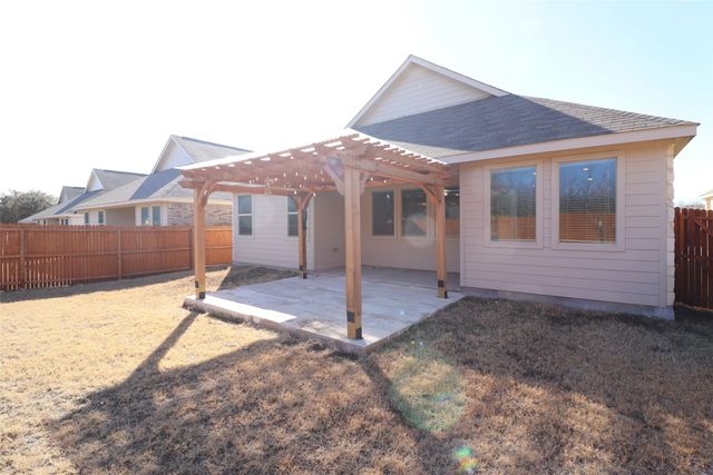 6812 Waterhill Lane, Fort Worth, TX 76179