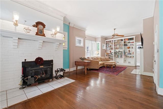 729 W Princess Anne RD, Norfolk, VA 23517