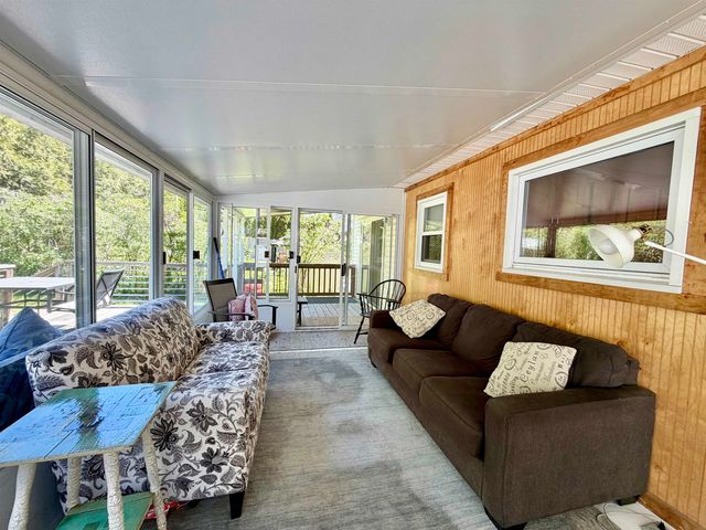 34 Curtis Avenue, Burlington, VT 05401