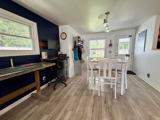 34 Curtis Avenue, Burlington, VT 05401