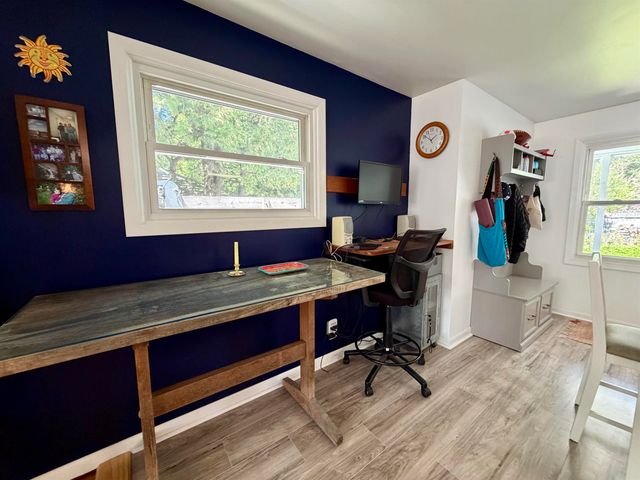 34 Curtis Avenue, Burlington, VT 05401