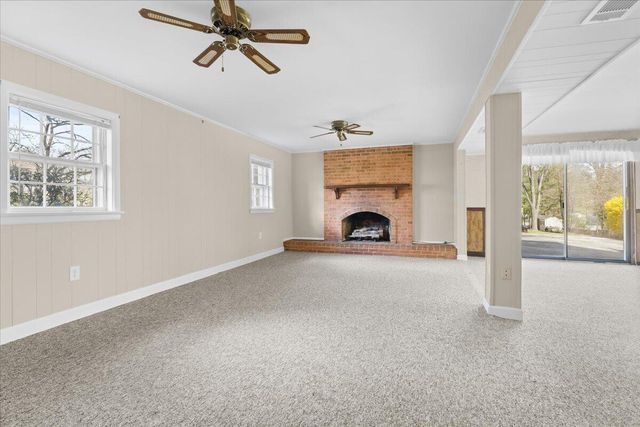 3634 Overbrook DR, Roanoke, VA 24018