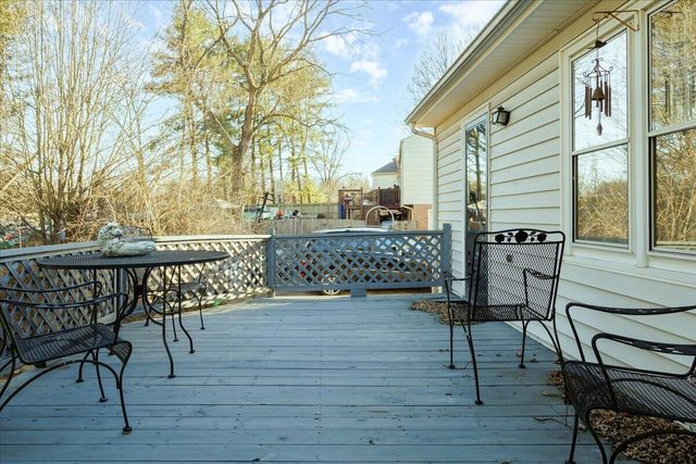 3634 Overbrook DR, Roanoke, VA 24018