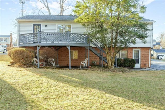 3634 Overbrook DR, Roanoke, VA 24018