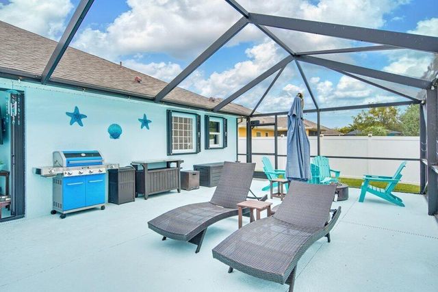 5867 NW Leah Drive, Port St. Lucie, Port St Lucie, FL 34986