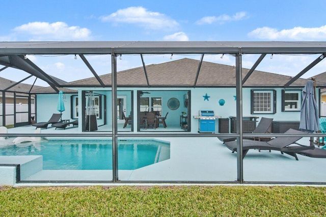 5867 NW Leah Drive, Port St. Lucie, Port St Lucie, FL 34986