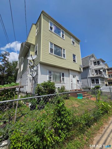 30-32 Wayland Street, Hartford, CT 06114