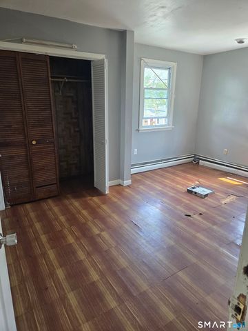30-32 Wayland Street, Hartford, CT 06114
