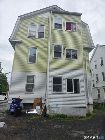 30-32 Wayland Street, Hartford, CT 06114