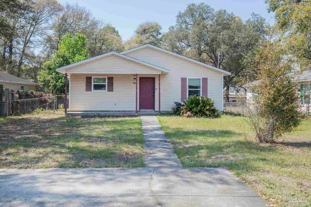 5903 Louisville Ave, Pensacola, FL 32526