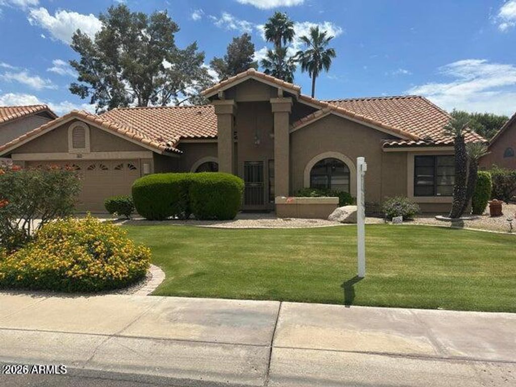 9733 W MCRAE Way, Peoria, AZ 85382