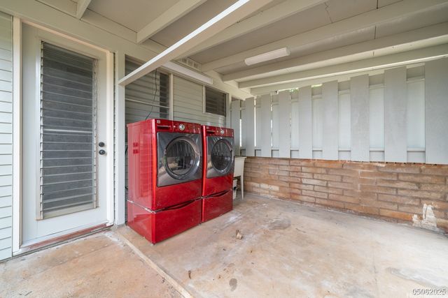 95-544 Naholoholo Street, Mililani, HI 96789