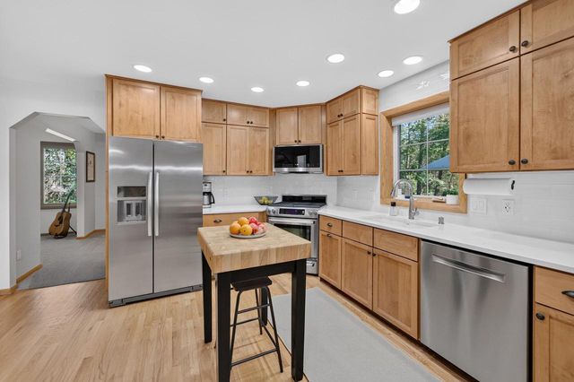 478 Game Ridge Trail, Oregon, WI 53575