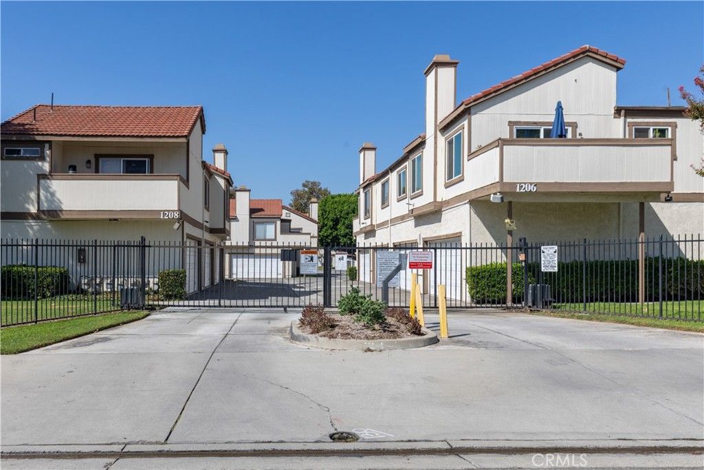 1228 S Cypress #E, Ontario, CA 91762 — exterior