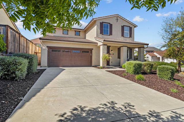 20744 Fairway Dr, Patterson, CA 95363