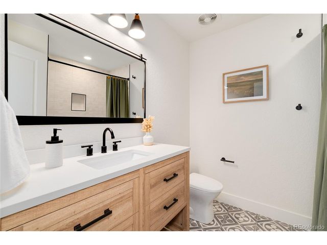 7326 S Lafayette Cir E, Centennial, CO 80122