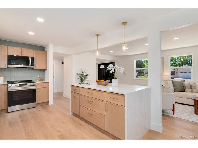 7326 S Lafayette Cir E, Centennial, CO 80122