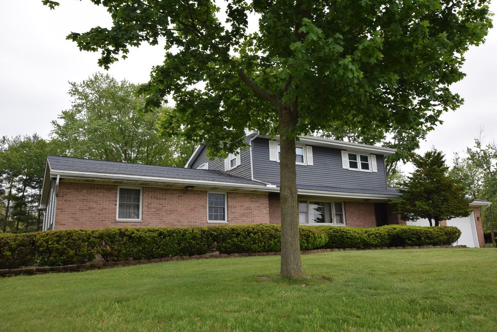 1121 Edinger Road 1121 Edinger Road, Urbana, OH 43078