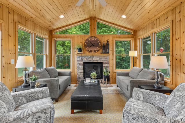 2609 91st Crescent N, Brooklyn Park, MN 55443