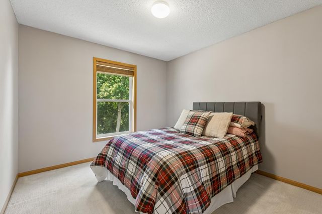 2609 91st Crescent N, Brooklyn Park, MN 55443