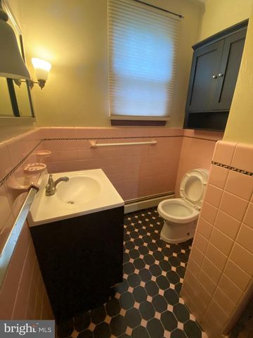 1002 WINDSOR AVE, Dresher, PA 19025