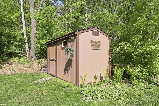 12997 Euclid Avenue, Apple Valley, MN 55124
