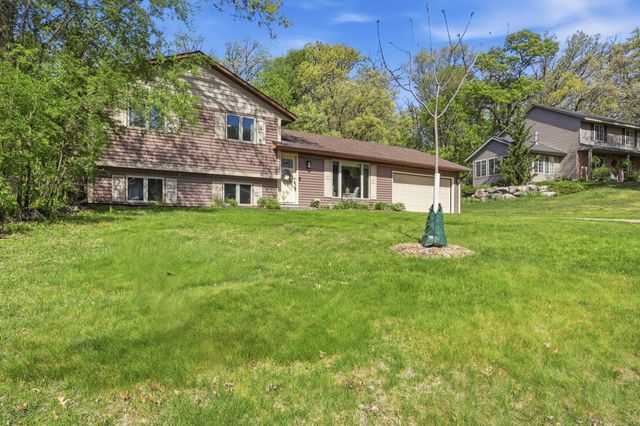12997 Euclid Avenue, Apple Valley, MN 55124