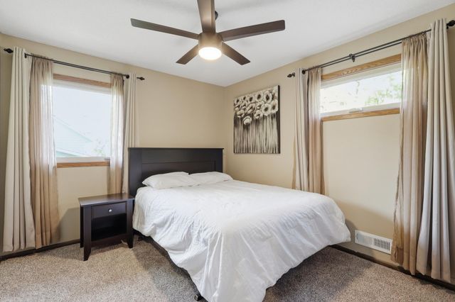 12997 Euclid Avenue, Apple Valley, MN 55124